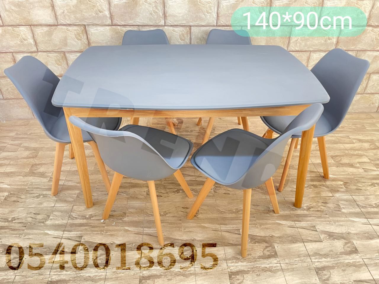 Table 140/90cm + 6 chaises